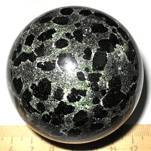 Amphibolite sphere