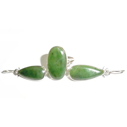 Nephrite ring and earrings