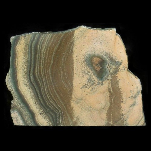 Datolite-hedenbergite skarn specimen