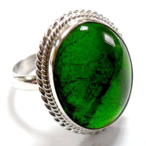 Chrome diopside ring