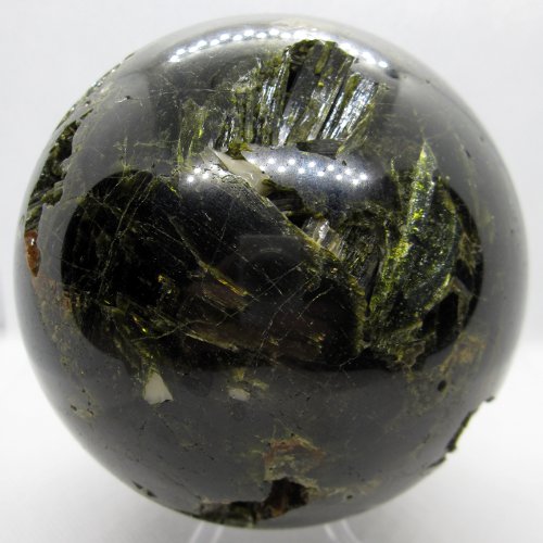 Verdelite sphere