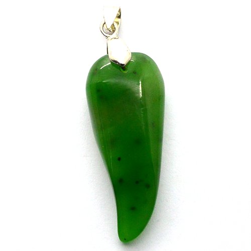 Nephrite pendant