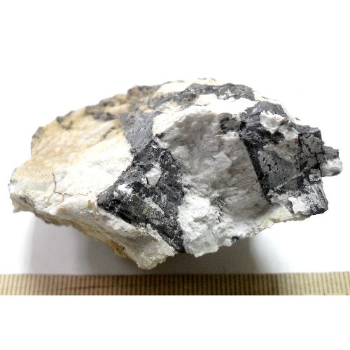 Bismuthinite specimen