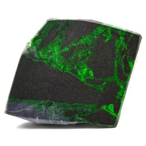 Uvarovite specimen