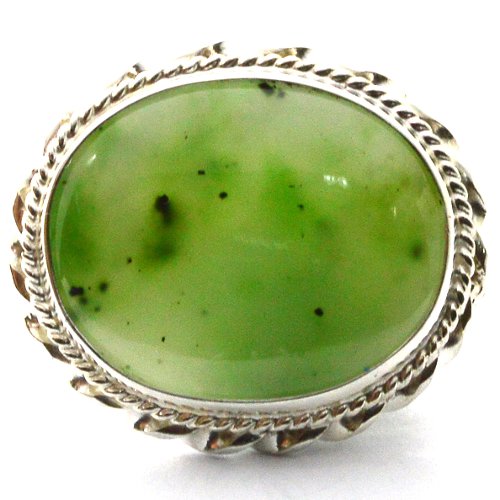 Nephrite brooch