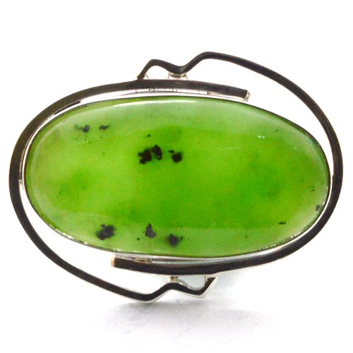 Nephrite brooch