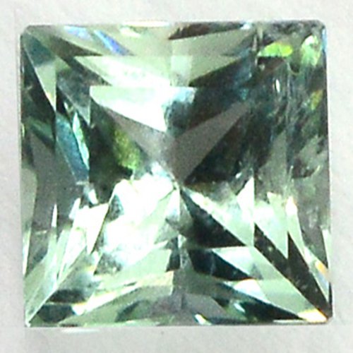 Aquamarine cut