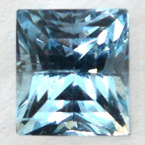 Aquamarine cut