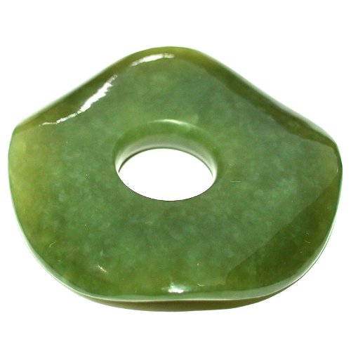 Nephrite pendant