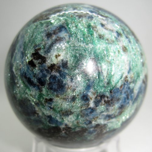 Fuchsite and kyanite sphere