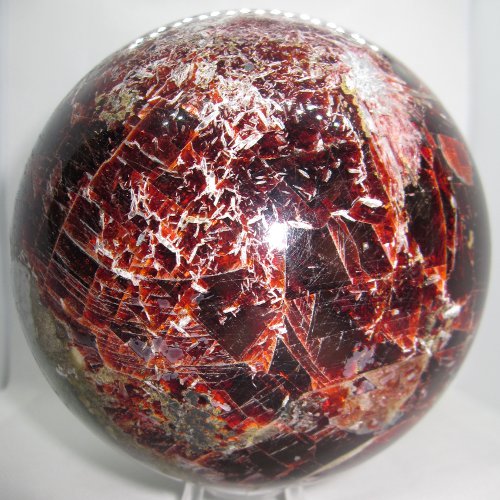 Villiaumite sphere