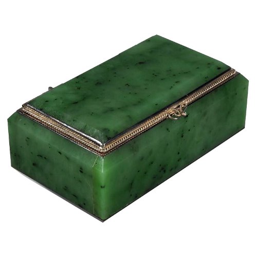Nephrite jewelry box