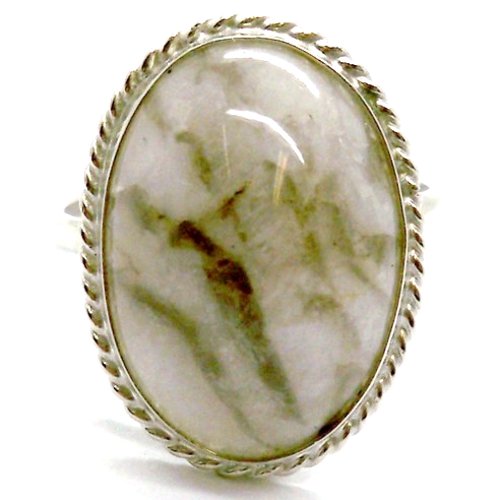 Graphic granite ring