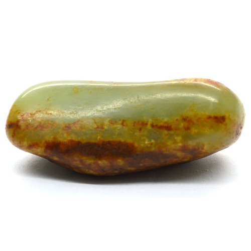 Nephrite pebble