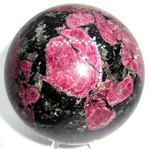 Eudialyte sphere