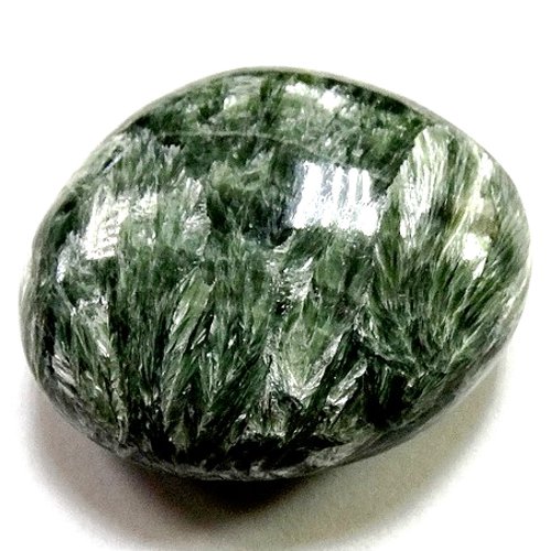 Seraphinite pebble
